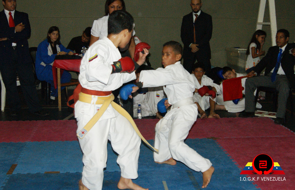 img03